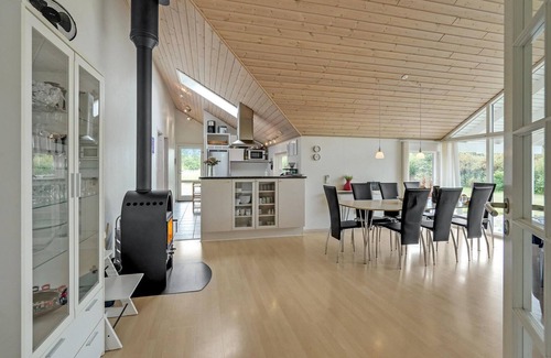 Kramnitse Casa | Acogedora casa en Rødby con WiFi