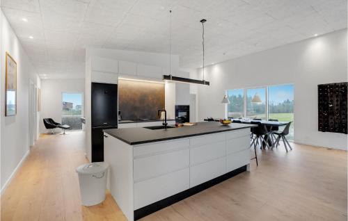 Lihme Casa | Nice Home In Spøttrup With Sauna