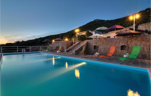 Senj Casa | Nice Home In Stinica With Wifi