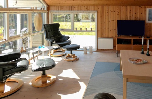 Strandby Casa | Bonita casa en Strandby con cocina.