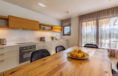 Krsan Casa | Bonita casa en Susnjevica con sauna