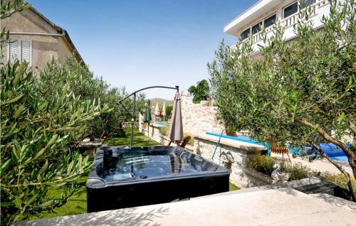 Plano Casa | Nice Home In Trogir With House Sea View