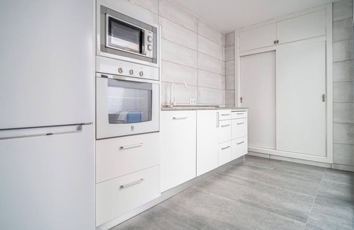 Benajarafe Casa | Nice home in Vélez-Málaga with WiFi