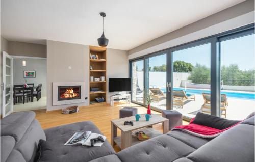 Valtura Casa | Nice Home In Valtura With Sauna