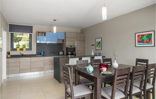Valtura Casa | Nice Home In Valtura With Sauna