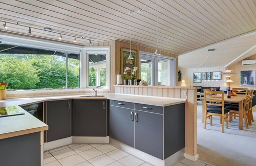 Holloselund Casa | Preciosa casa en Vejby con cocina