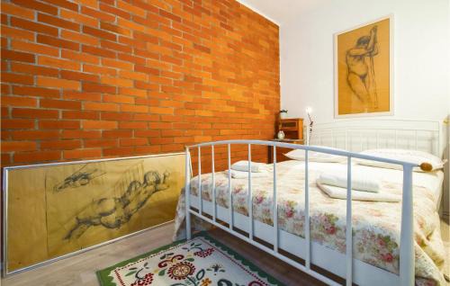 Zrnovnica Casa | Nice Home In Zrnovnica