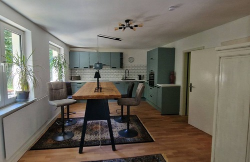 Bredeney Casa | Nice Home Surrounded by Nature with Whirlpool & 3 Bedrooms Near Fairtrade Essen