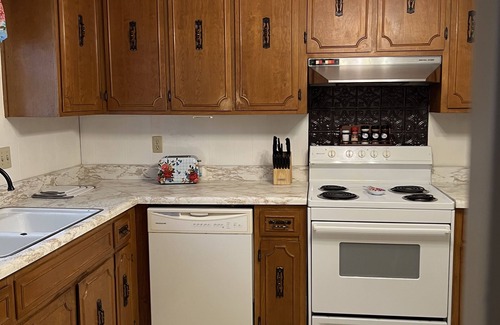 Tazewell Casa | Nice home under 3 min. to the Back of the Dragon Center & downtown Tazewell.
