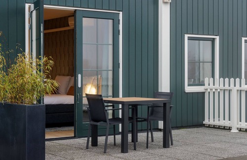Volendam Apartamento | Nice hotel room only 1 km from Volendam Centre