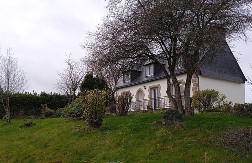 Plelauff Casa | Nice house in Plélauff