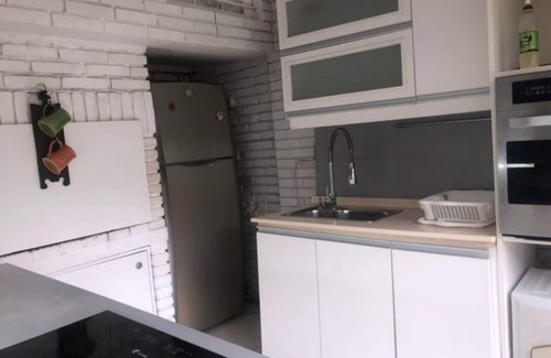 Carrasco Casa | Linda casa cerca del aeropuerto, hasta 5 huespedes!