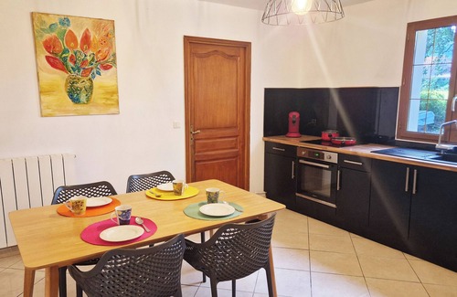Querciolo Villa | Nice house on wooded plot 5 min from the sandy beach / air conditioning and wifi