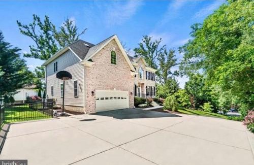 Groveton Casa | Nice House