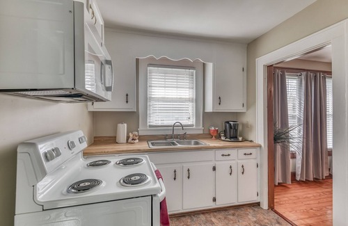 Bristol Casa | Nice house,Walking distance from Casino (2 Blocks)