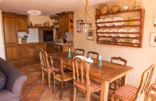 Montouliers Casa | Hermosa casa tranquila con vistas y piscina privada y cerca del Canal du Midi