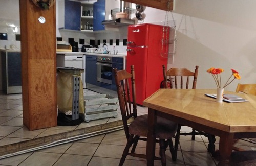 Neuendorf-Sachsenbande Apartamento | Bonito apartamento grande para animales y familias en Wilstermarsch