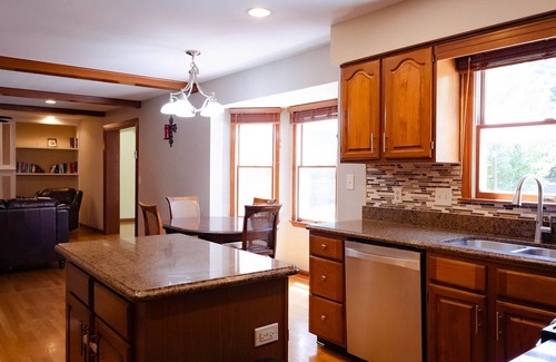 West Chester Casa | Nice large and comfortable home in perfect location!