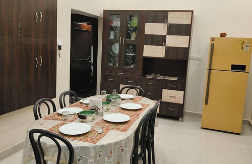 Civil Lines Casa | Nice place to spend time and soak in the local culture and cuisine