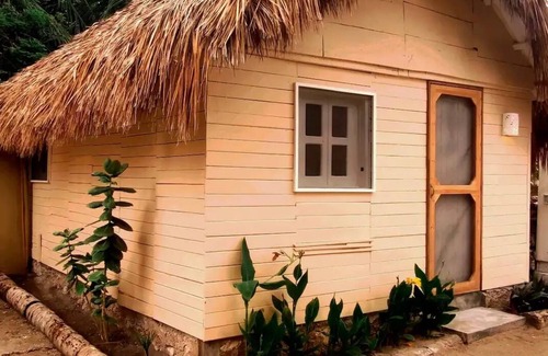 El Cuyo Cabina | Bonita casa privada cerca de la playa.
