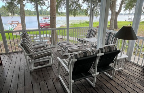 Pomona Park Casa | Nice quiet lakefront home with great fishing !