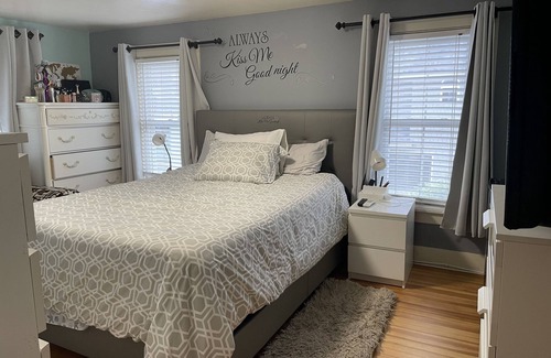 Long Branch Casa | Nice room with a private bathroom in a family home near the beach!!