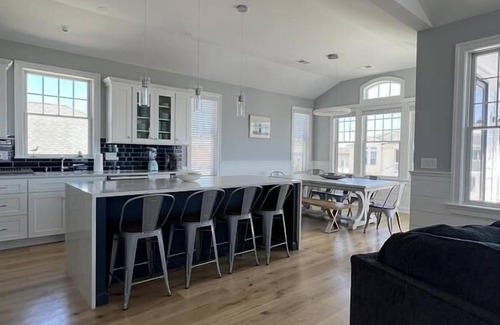Beach Haven Terrace Casa | Nice single family home close to the beach located in Beach Haven Gardens.