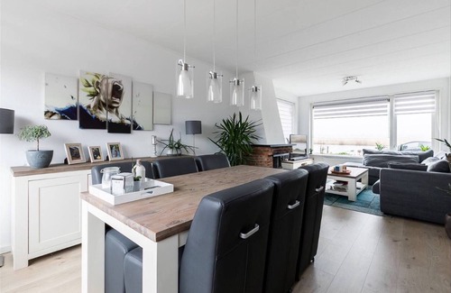 Amsterdam Casa | Bonita casa espaciosa cerca de Ámsterdam y Schiphol