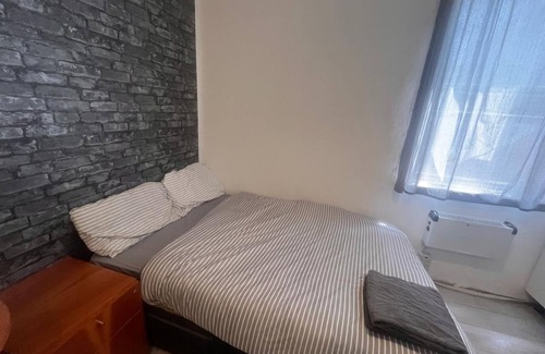 Park Royal Apartamento | Nice studio, 2 stops to Liverpool Street