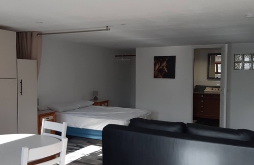Ban-de-Sapt Apartamento | Nice studio