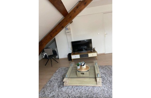 Quartier de France Apartamento | Nice studio near the parks and the city center district of France