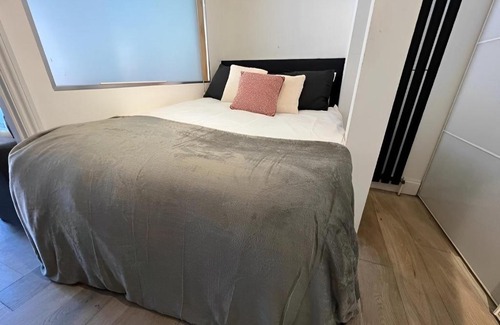 Shepherd's Bush Apartamento | Nice studio Shepherd's Bush London near everything