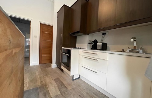 Shepherd's Bush Apartamento | Nice studio Shepherd's Bush London near everything