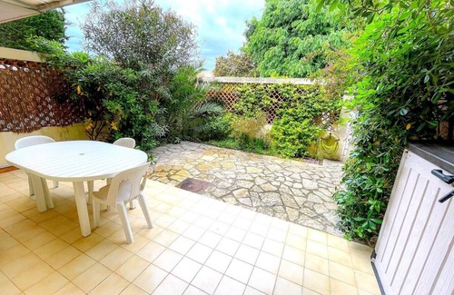 Les Lecques Apartamento | Nice studio with terrace near the beach