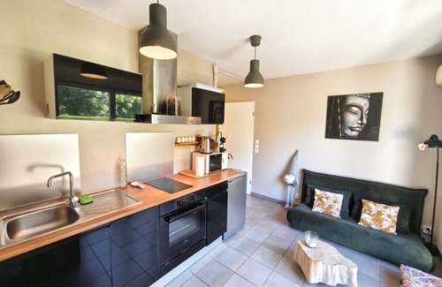 Sarrola-Carcopino Apartamento | Nice T2 with Wifi - balcony and view