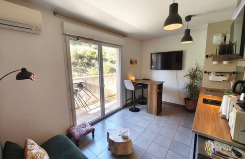 Sarrola-Carcopino Apartamento | Nice T2 with Wifi - balcony and view
