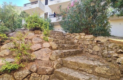 Albitreccia Apartamento | Nice T4 with pool and balcony in Grosseto-Prugna