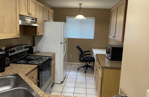 Orange Park Casa | Nice Townhouse 1-6 month rental