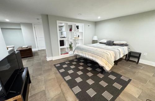 Brookland Apartamento | NIce Updated Basement in DC near transportation
