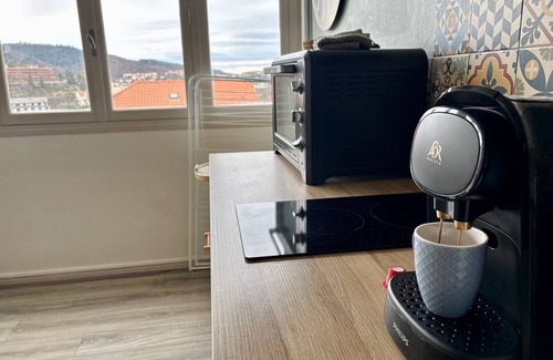Royat Apartamento | Nice view 500m from the spa