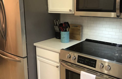 McAlpine Casa | Nicely furnished 2 bedroom with newer construction in nice area!