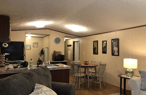Newport Casa | Casa bien amueblada