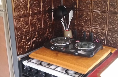 Ronan Casa | Nicely remodeled camp trailer five minutes drive from Flathead Lake