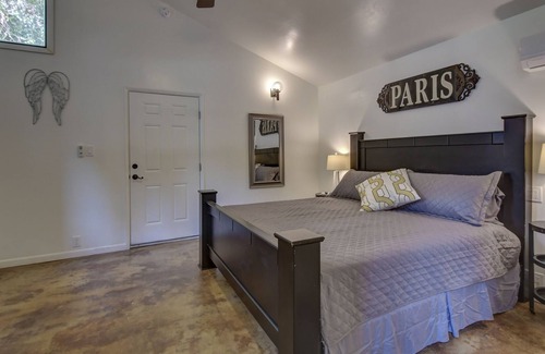 Yuba City Casa | Casa de huéspedes muy bien remodelada en el corazón del barrio Hillcrest de Yuba City