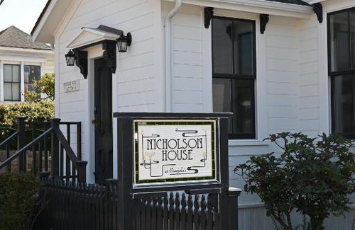 Mendocino Hotel | Nicholson House at Beaujolais
