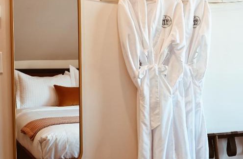 Mendocino Hotel | Nicholson House at Beaujolais