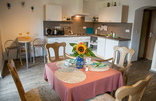 Bischofswiesen Apartamento | Apartamento para no fumadores para 2 personas, aproximadamente 56 m², dormitorio, cocina, balcón