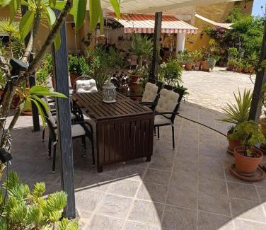 Cuevas Del Almanzora Casa | Nick's Cave, Bed and Breakfast with a difference