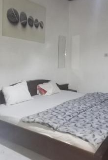Taifa Casa | Nicoles Lodge