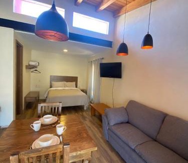 La Manzanilla de la Paz Chalet De Esquí | NIDAL CABAÑAS BOUTIQUE